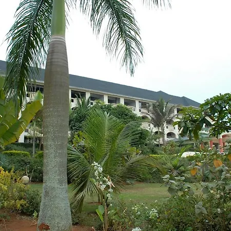 Lodge Tropic